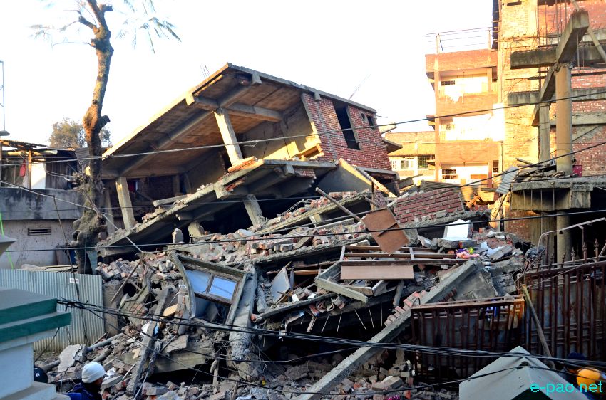 An earthquake with magnitude 6&middot;8 occurred near Imphal, Manipur :: at 04:35 AM  January 4 2016