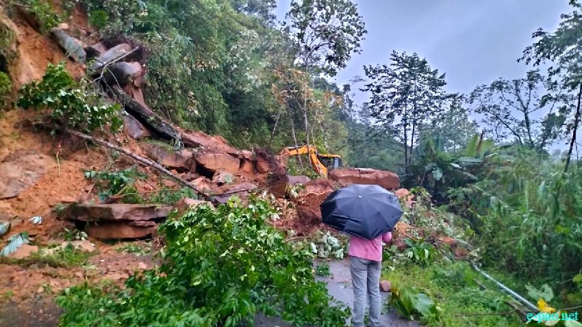 Massive landslides at numerous places along Imphal-Jiribam route on National Highway 37 :: June 17 2022