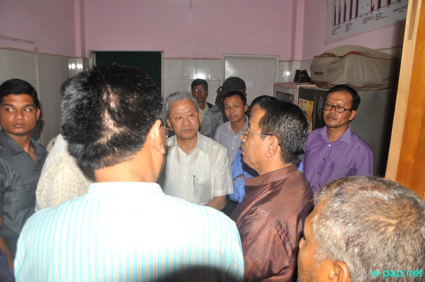 Chief Minister visited injured victims from Ukhrul Rally at JNIMS, Porompat :: 31 August 2014