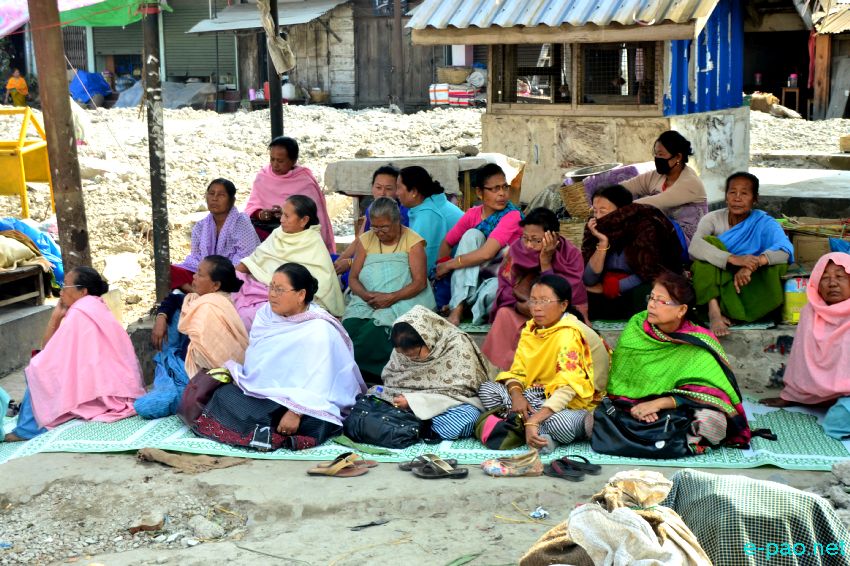 A sit-in-protest by 'JAC against the Brutal Killing of Sanjit' at Khurai Lamlong, Imphal :: February 18 2016