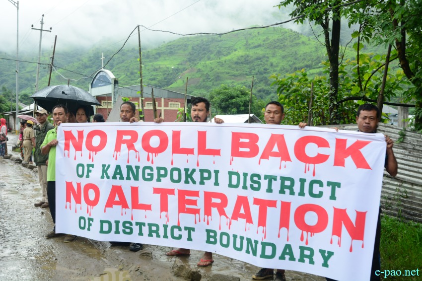 Protest Rally  in Kangpokpi against UNC's decision of District roll back :: 11 August, 2017