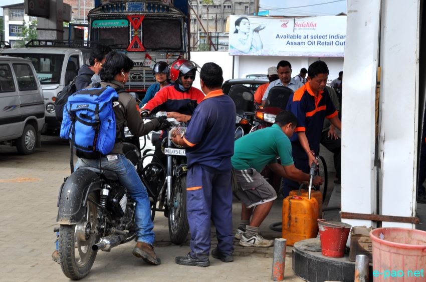 Royal Rider Manipur (RRM) trip for Free Health Camp at Kamjong, Ukhrul  :: 28 September 2013