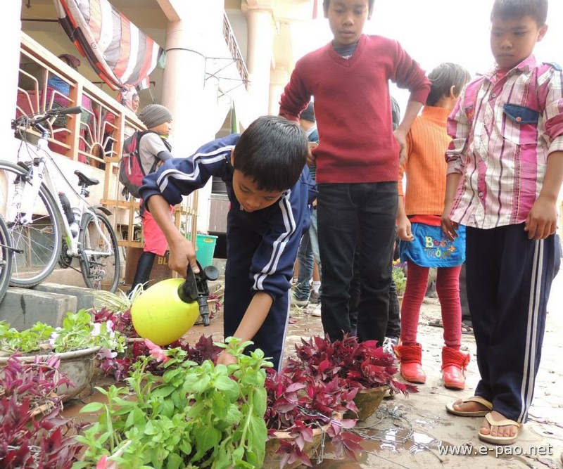 Blooming November at Ema Keithel :: 3rd November 2013