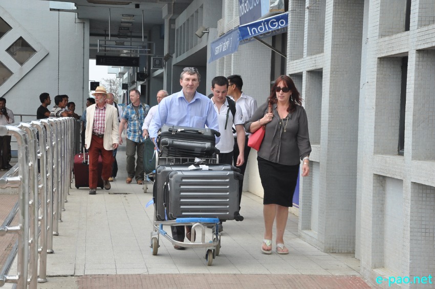 Reception of WWII war veteran and family  at Imphal international Airport :: 04 April 2014