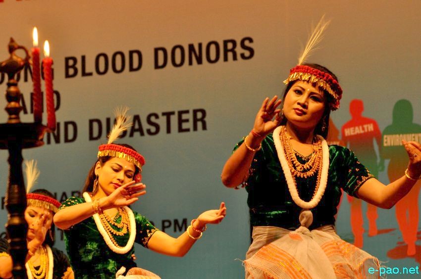 Maibi / Khamba-Thoibi Jagoi at Global Youths  Meet 2014, India at MFDC Auditorium, Imphal :: 20 Feb 2014