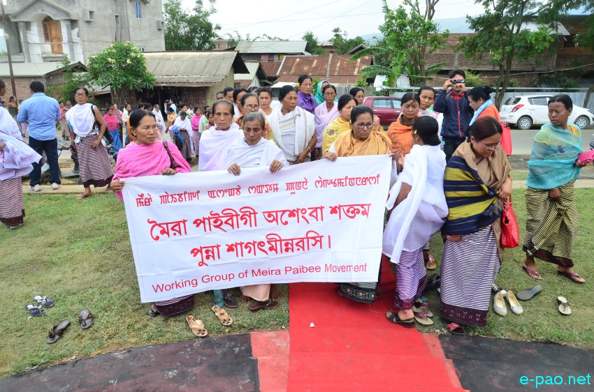 17th Meira Paibee Numit held  at Khurai Salanthong, Tharao Devi Lampak, Imphal  :: 28th May 2015