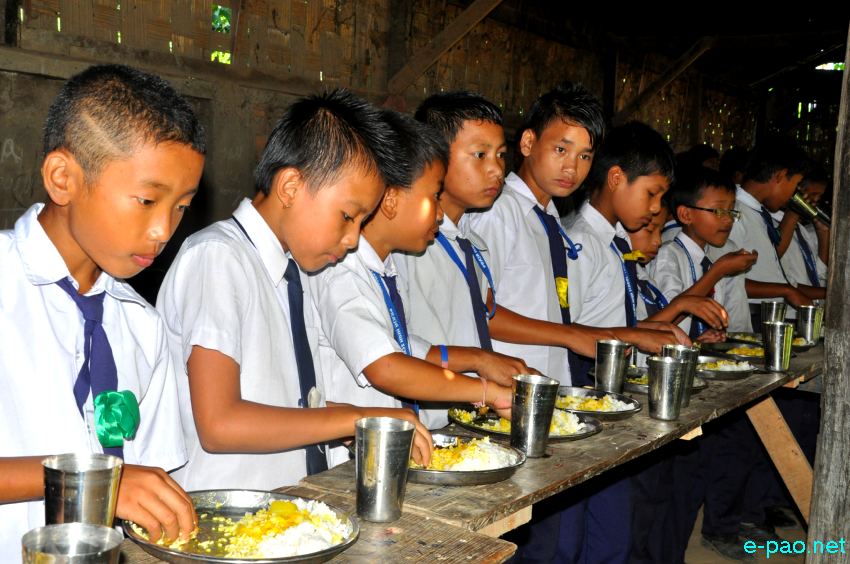  Primary School Children receiving Mid day meal at Praja High School, Lamshang :: 12th September 2013