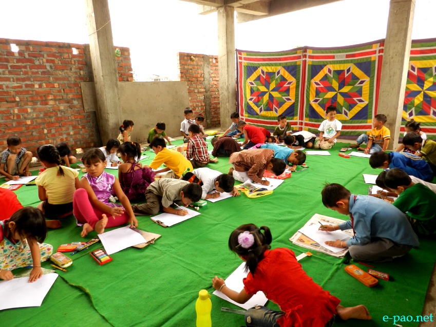 Painting Competition organized by Naharol Yaipha Khongjang (NYK), Thangmeiband on Patriots' Day :: 13th August 2013