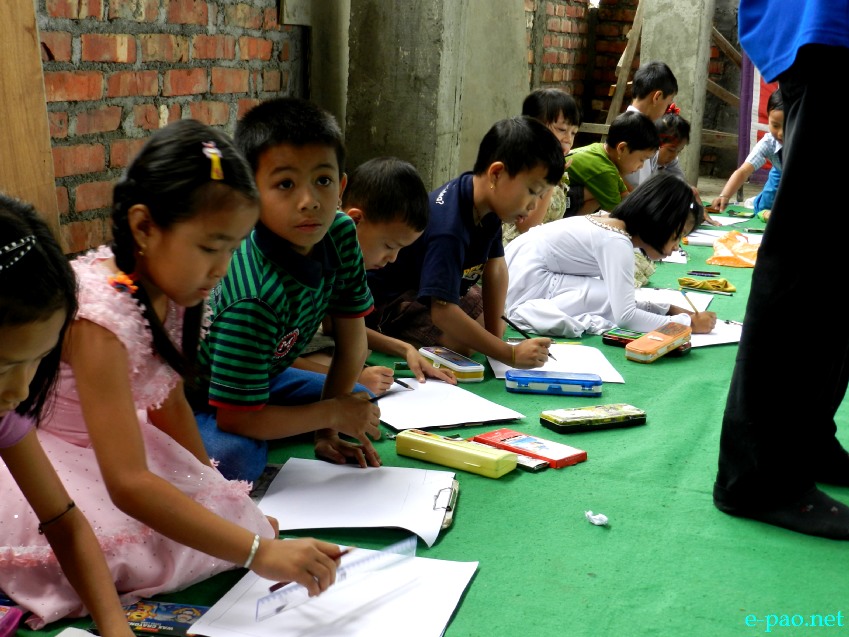 Painting Competition organized by Naharol Yaipha Khongjang (NYK), Thangmeiband on Patriots' Day :: 13th August 2013