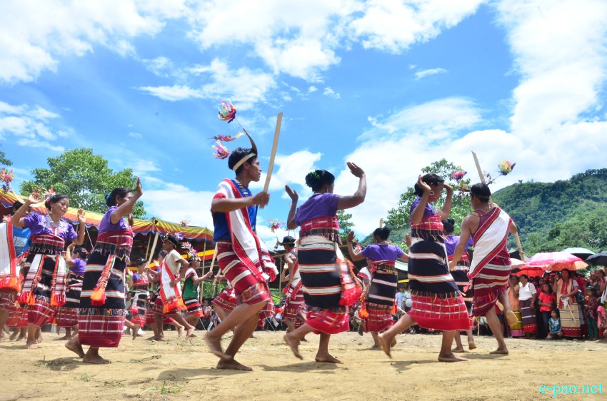 Ethnic cultural dances showcased at Leimatak bailey bridge inauguration :: 08 Aug 2014
