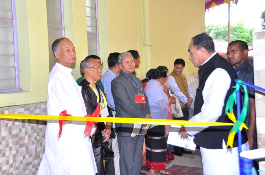 President, Pranab Mukherjee, arrived  at Imphal to attend 14th Convocation of Manipur University :: 29 April 2014