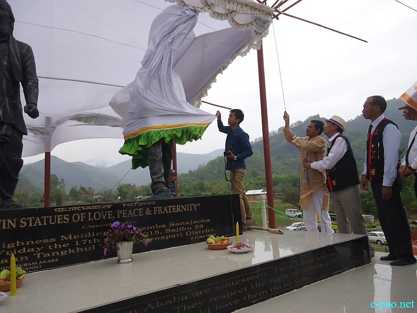 Unveiling (Rungsung Suisa / Chingsubam Akaba) twin statues of love, peace & fraternity at Hongmahn, Saikul :: 17 April 2015
