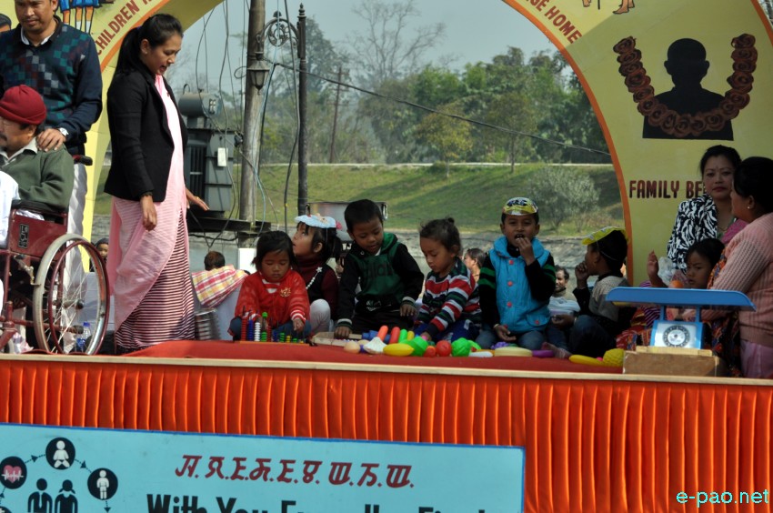 Tableaux presentation : 69th Indian Republic Day at Kangla, Imphal :: January 26 2018