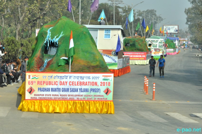 Tableaux presentation : 69th Indian Republic Day at Kangla, Imphal :: January 26 2018