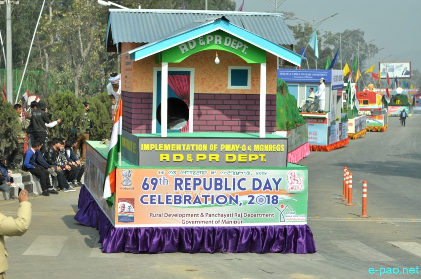 Tableaux presentation : 69th Indian Republic Day at Kangla, Imphal :: January 26 2018
