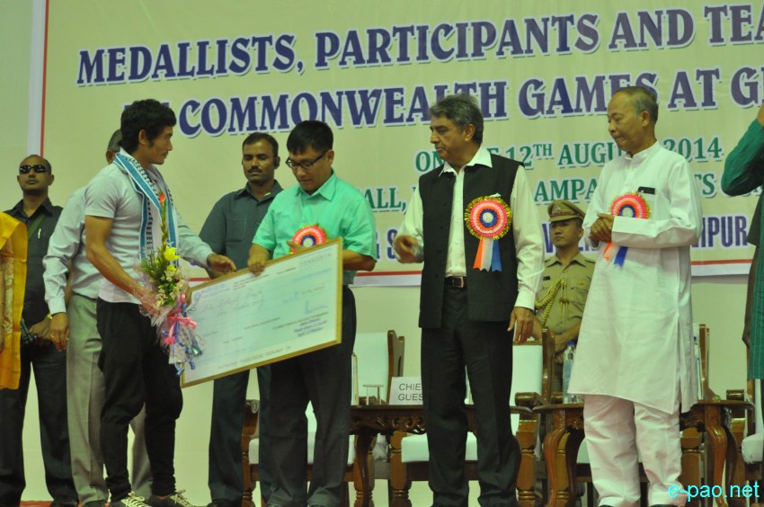 Felicitation of CWG 2014, Glasgow medalist, participants and officials from Manipur :: 12 August 2014