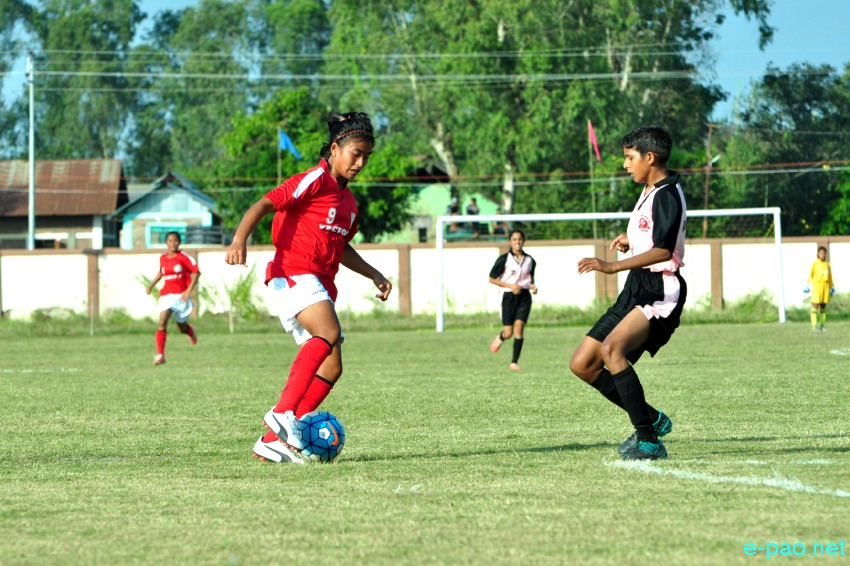 Sub-Junior Girls National Football Championship (Manipur Vs Himachal Pradesh ) at Kodompokpi, Wangjing :: 26 October 2017