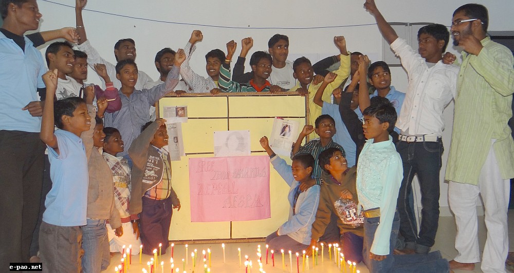 Irom Sharmila : Candle Vigil organized at Kanpur on 5 Nov 2013