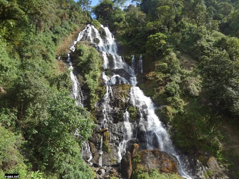 Khayang waterfall near Myanmar border in Ukhrul District of Manipur :: December 2013