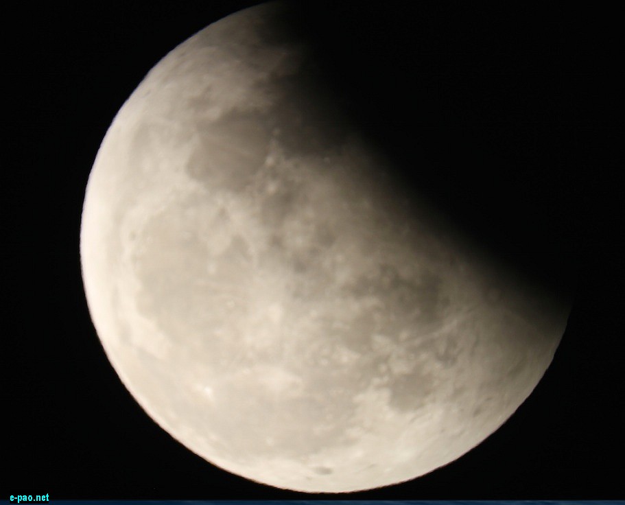  Lunar Eclipse at 6.51 PM on April 4, 2015 :: Lunar eclipse observed at Imphal