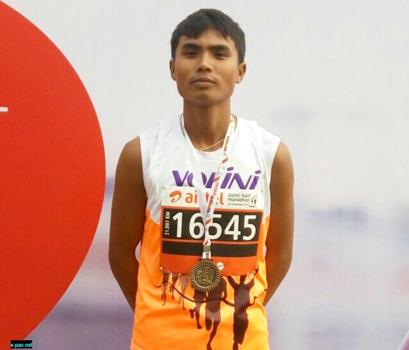  Ningthoujam Indra Kumar at Delhi Half Marathon 2015 