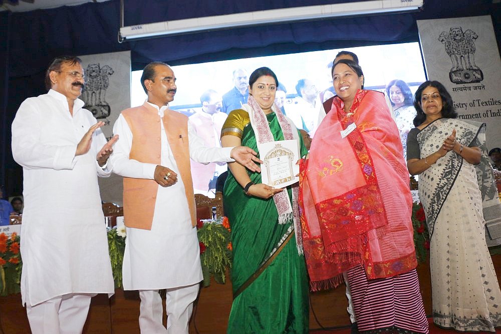  Chirom Indira received National Award 2015 in Design Development of Handloom Products