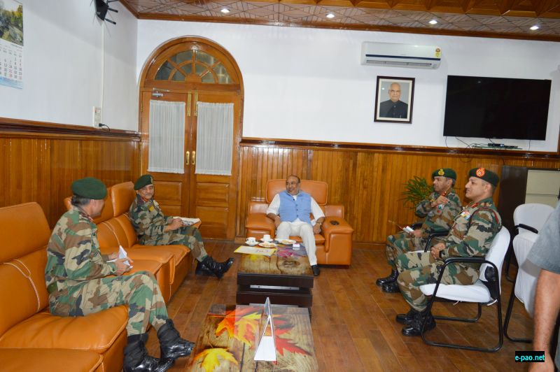 General Officer Commanding 3 Corps calls on Chief Minister 