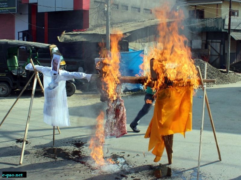  Effigies of UP CM, Union Home Minister and Manipur Governor burnt 