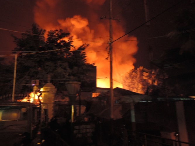 A major fire broke out at Namphalon market, Myanmar ::  February 07 2018