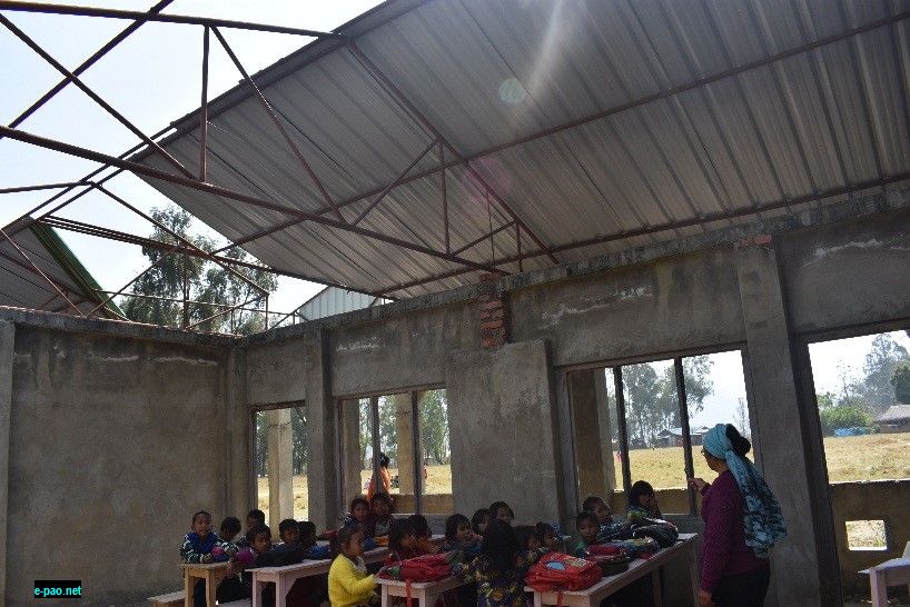 A half-roof classroom, the current situation of a class