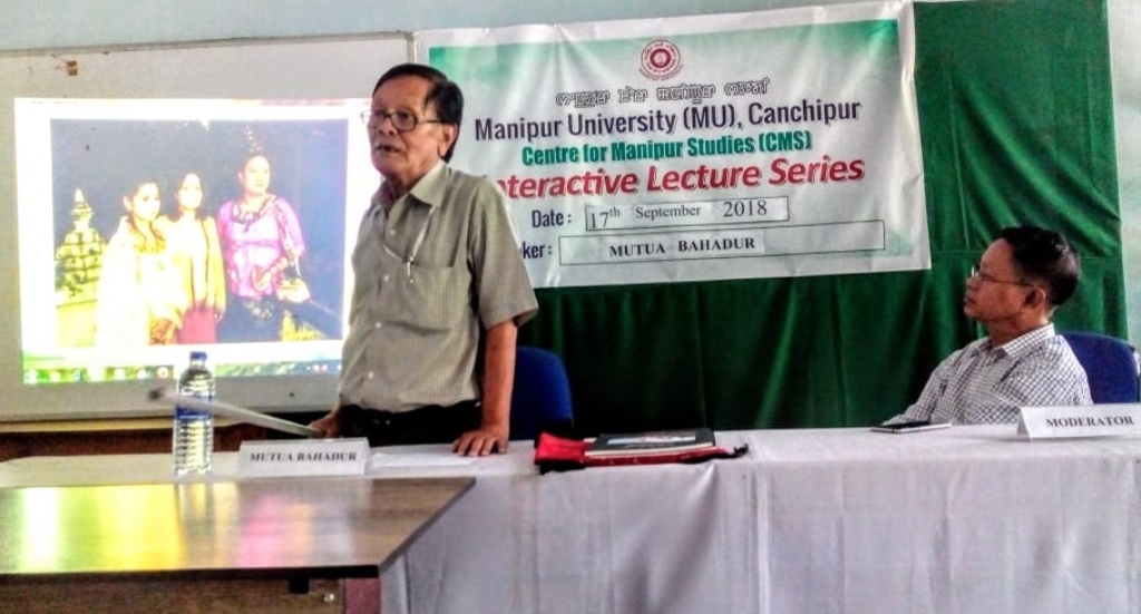 Mutua Bahadur delivering the CMS Lecture moderated by Prof. S. Mangi Singh, Director, CMS, MU.