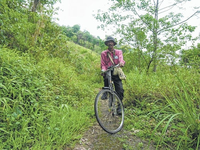  Manipur's first photojournalist, Santosh Phanjoubam 