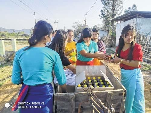  Thabal organisers and more donate money, essential goods in Manipur. Pic Courtesy: The Sangai Express 