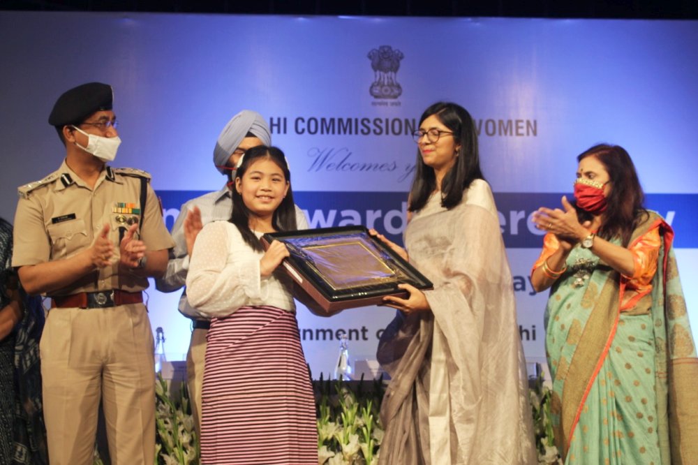  Licypriya receiving the International Women's Day Award 2021 from Swati Jain - Chaiperson of Delhi Commission for Women 