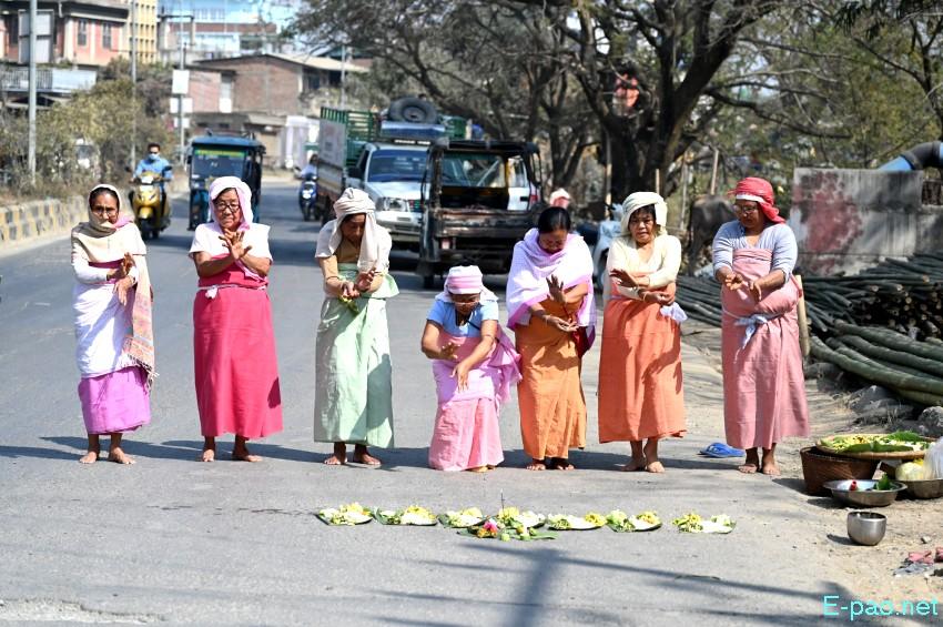 Saroi Khangba (propitiation of the evil spirits) at  Kakwa, Pishum and Keishamthong ::  21st February 2026