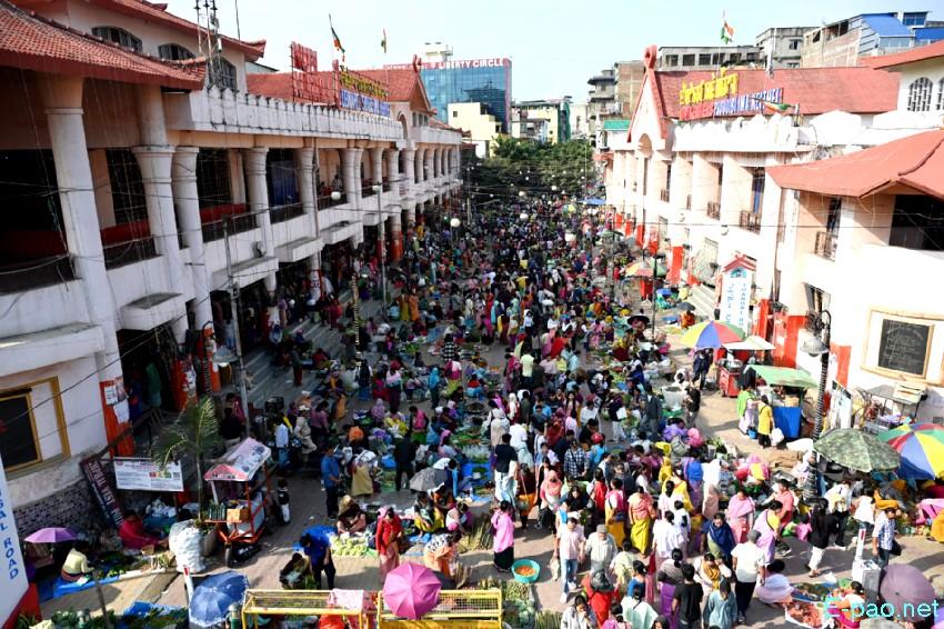 Shopping for 'Sajibu Nongma Panba Cheiraoba' at Ima Keithel :: 18th March 2026