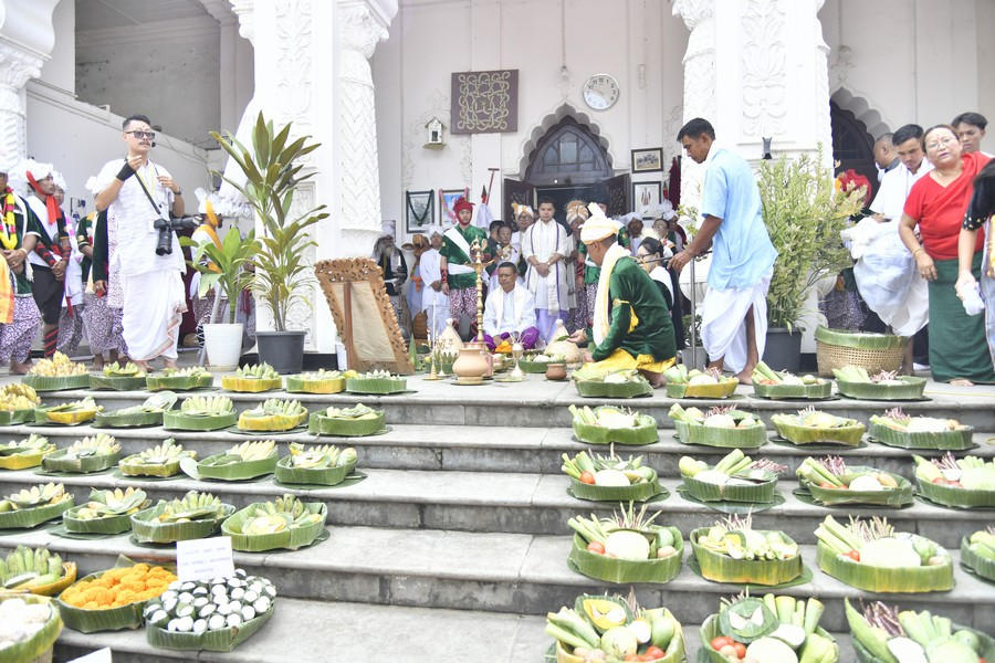 Mera Houchongba : Festival of bond of love between the hill and plain people at Sana Konung :: 07th October 2025