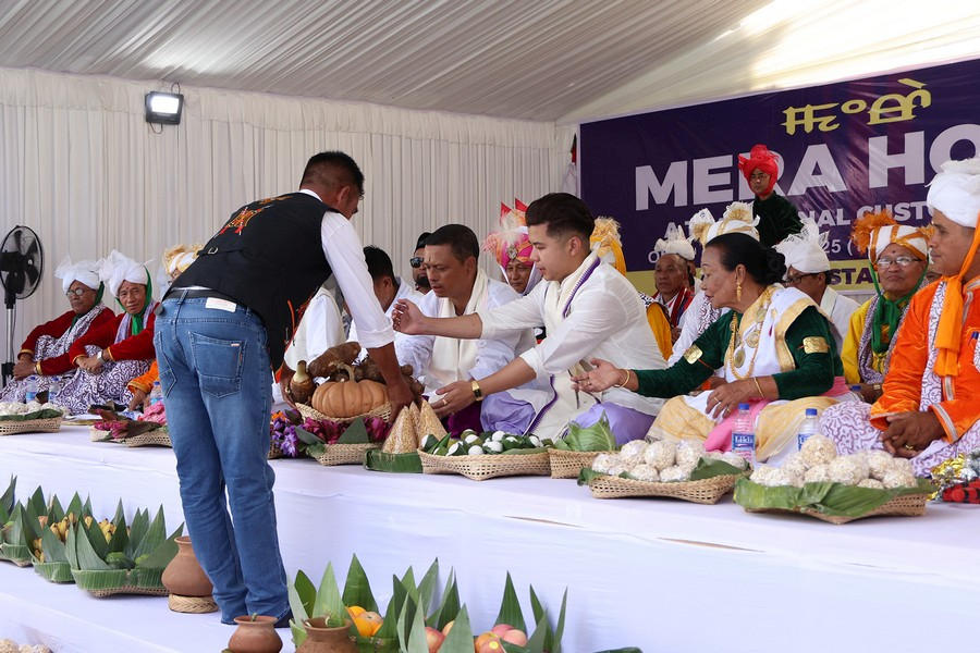 Mera Houchongba : Festival of bond of love between the hill and plain people at Sana Konung :: 07th October 2025