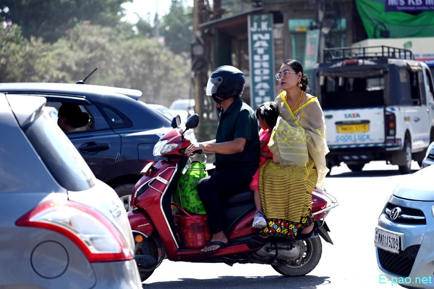 Ningols on the way to her mapam lamdam on the occassion of Ningol Chakkouba at Imphal :: 23rd October 2025