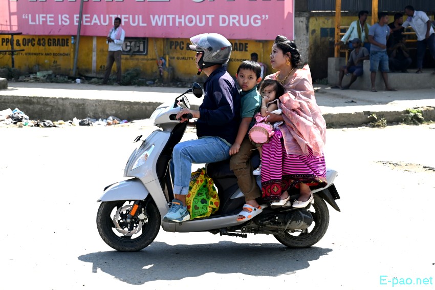 Ningols on the way to her mapam lamdam on the occassion of Ningol Chakkouba at Imphal :: 23rd October 2025