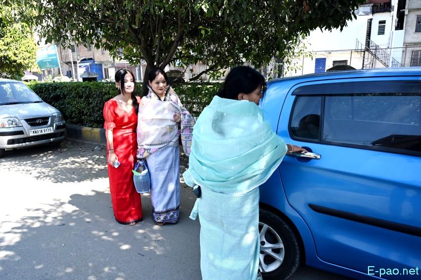 Ningols on the way to her mapam lamdam on the occassion of Ningol Chakkouba at Imphal :: 23rd October 2025