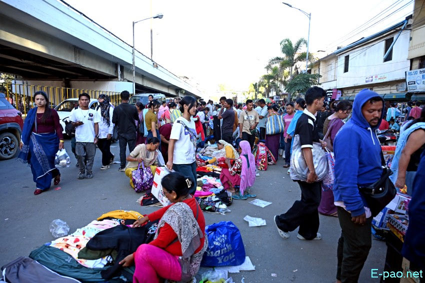 Ningol Chakkouba Shopping :: A very crowded scene at Ema Keithel, Imphal :: October 22nd 2025
