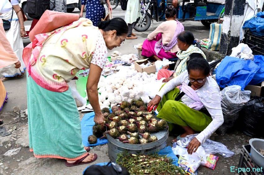 Seasonal Vegetable and Fish at Khwairamband Keithel Ima Market :: 16th September 2025