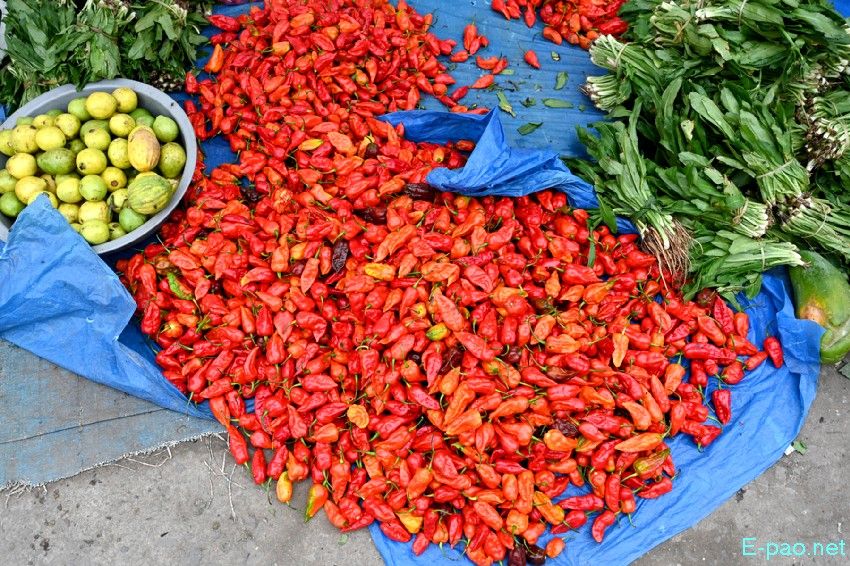 Seasonal Vegetable and Fish at Khwairamband Keithel Ima Market :: 16th September 2025