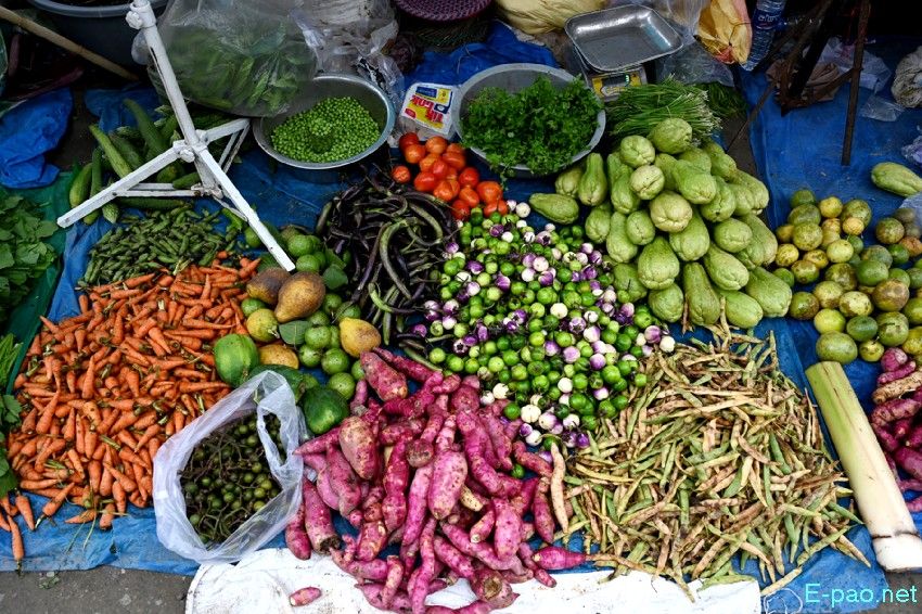 Seasonal Vegetable and Fish at Khwairamband Keithel Ima Market :: 16th September 2025