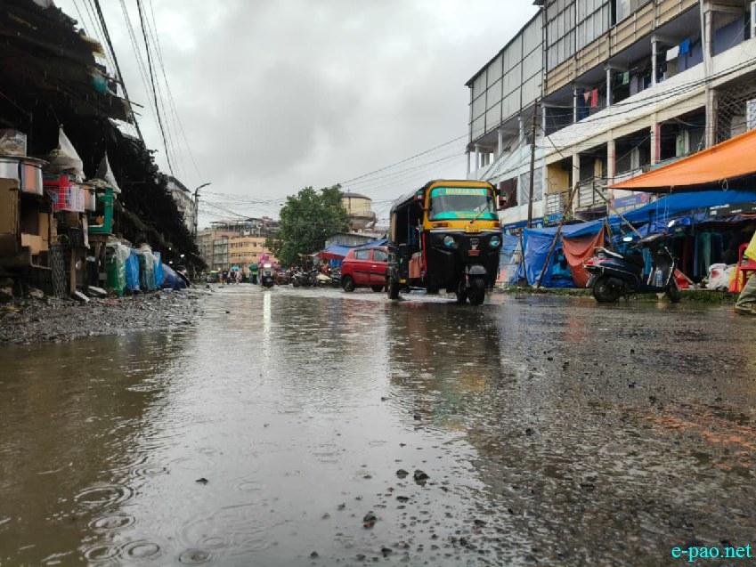 A rainy day at Khwairamband Ima Keithel :: 20th July 2026