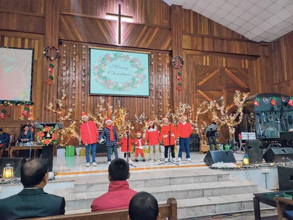 Churches celebrate Christmas