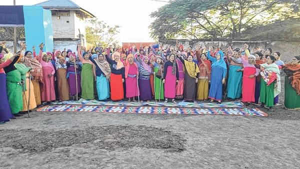 Womenfolk denounce proposed plan to deploy Central forces at Khangabok