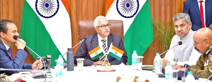 Governor reviews security situation