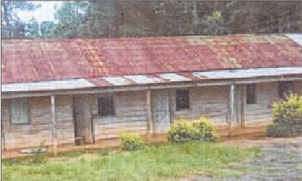 Peh Aze Tang Primary School on verge of complete collapse
